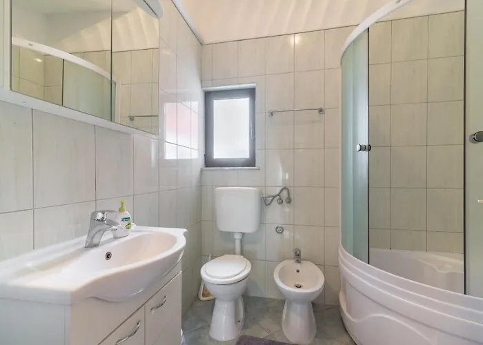 Appartamento With Parking Space - 16768